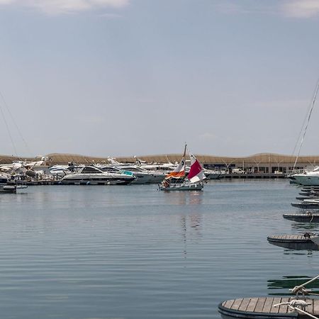 Marina Del Gargano Houseboat Hotel Манфредония Екстериор снимка